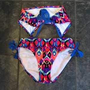 Girls 2-piece swim suit